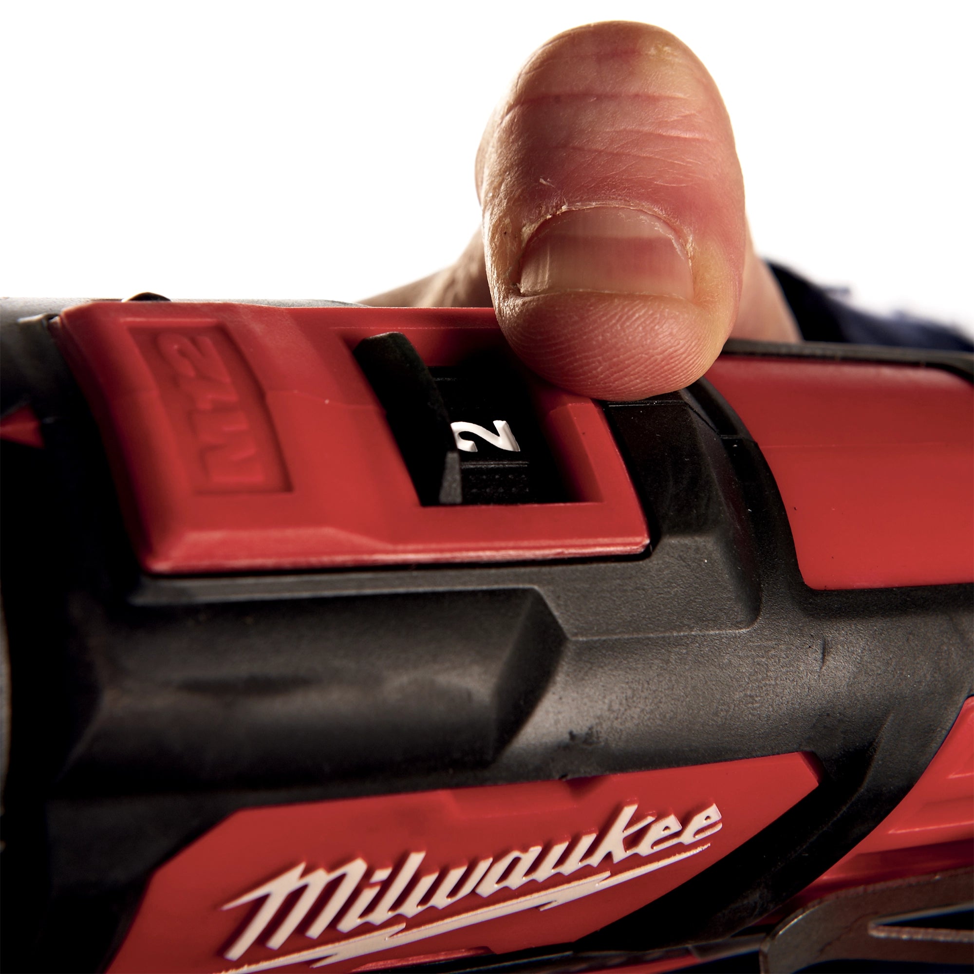 Trapano avvitatore Milwaukee M12 BPD-202C 12V 2Ah