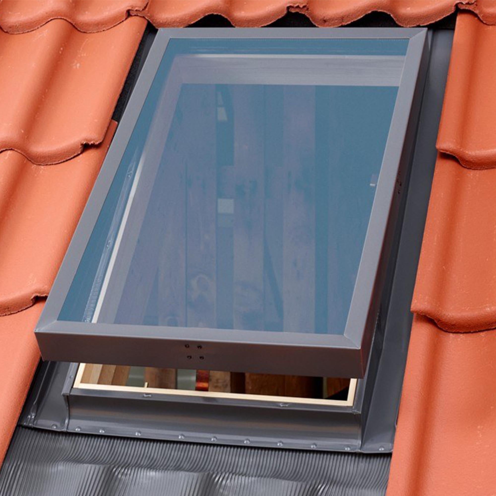 Lucernaio Velux VLT 1000